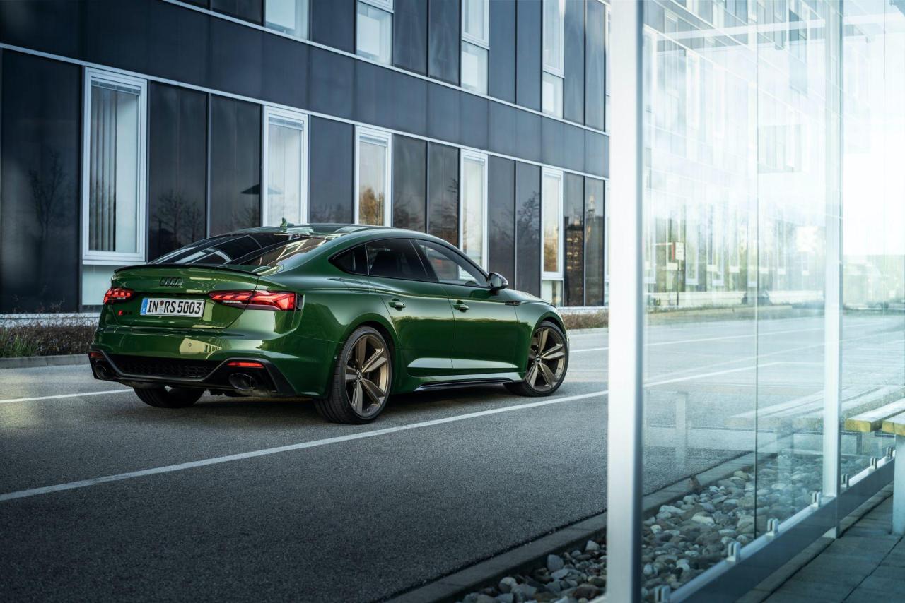 2020-Audi-RS5-Sportback-6.thumb.jpg.d851932cf35fc5d47e8d80d101e44aae.jpg
