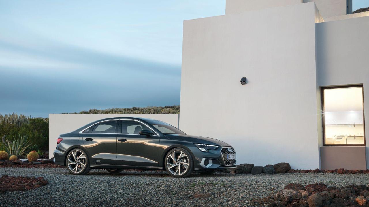 2021-Audi-A3-Sedan-31.thumb.jpg.6ecc88adf1d5d0b46cce72421f0d813f.jpg