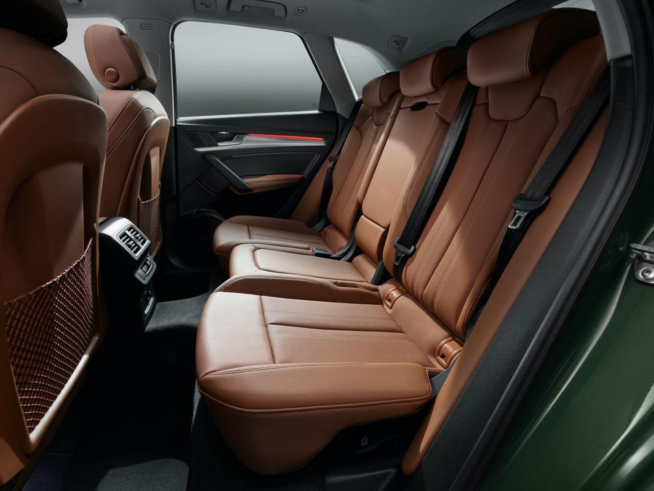2021-Audi-Q5-49.jpg