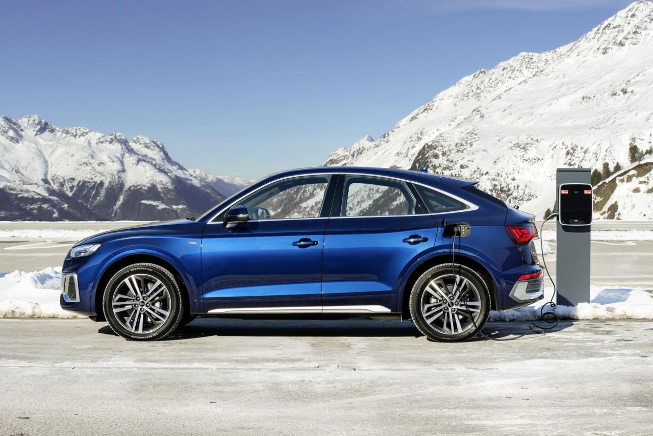2021-Audi-Q5-Plug-In-Hybrid-00_2.jpg