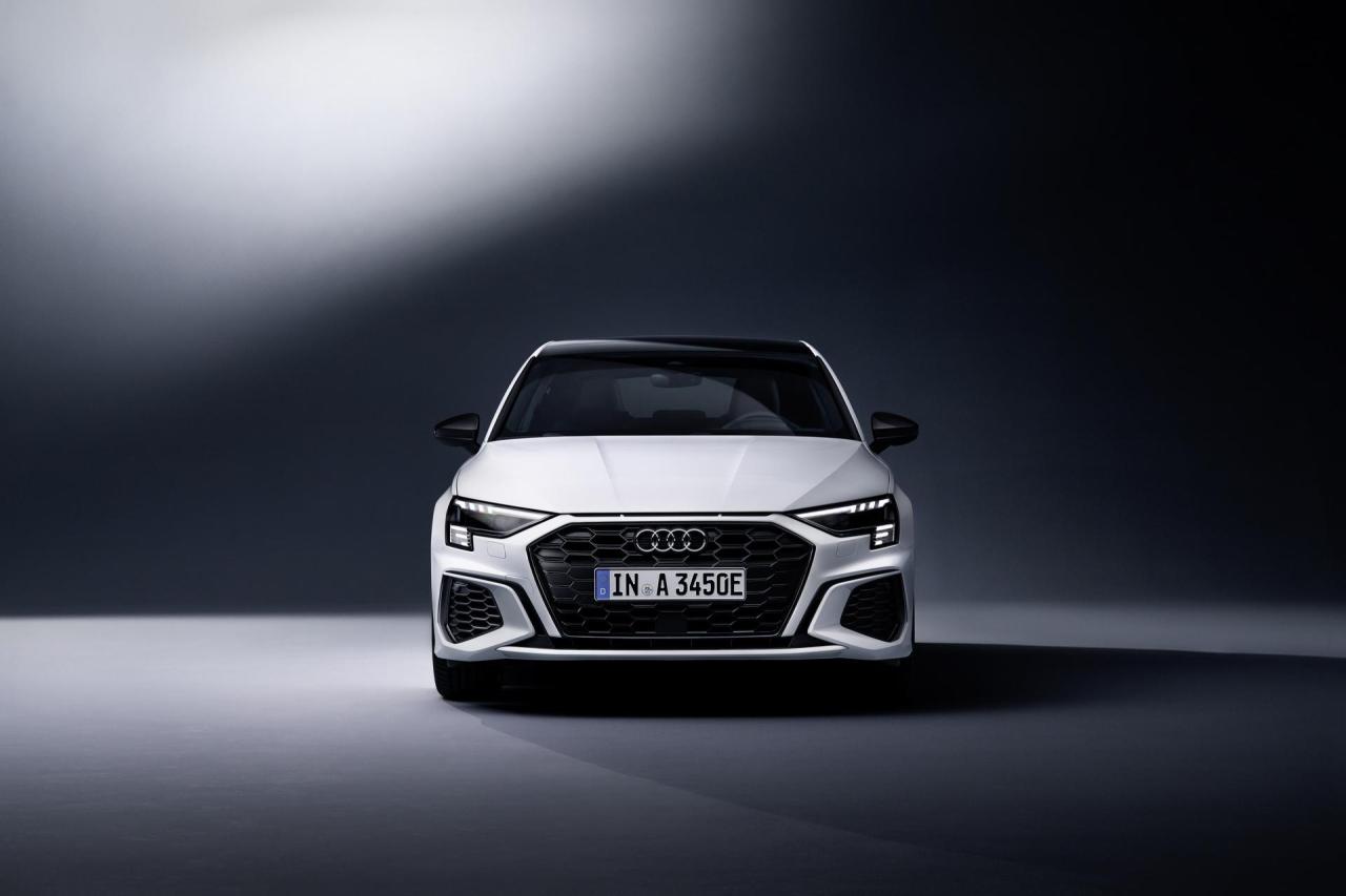 2021-audi-a3-sportback-45-tfsi-e-phev-2.jpg