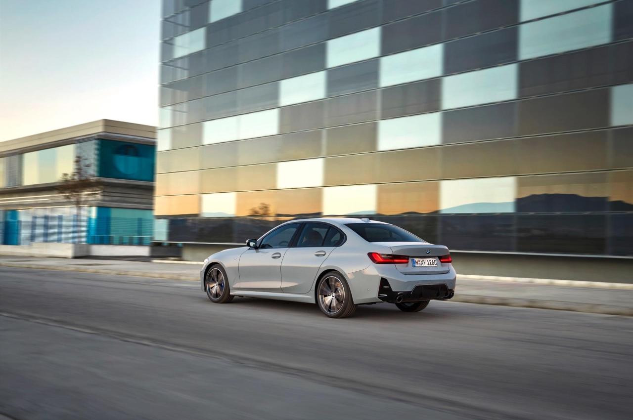 2023-BMW-3-Series-06.jpeg