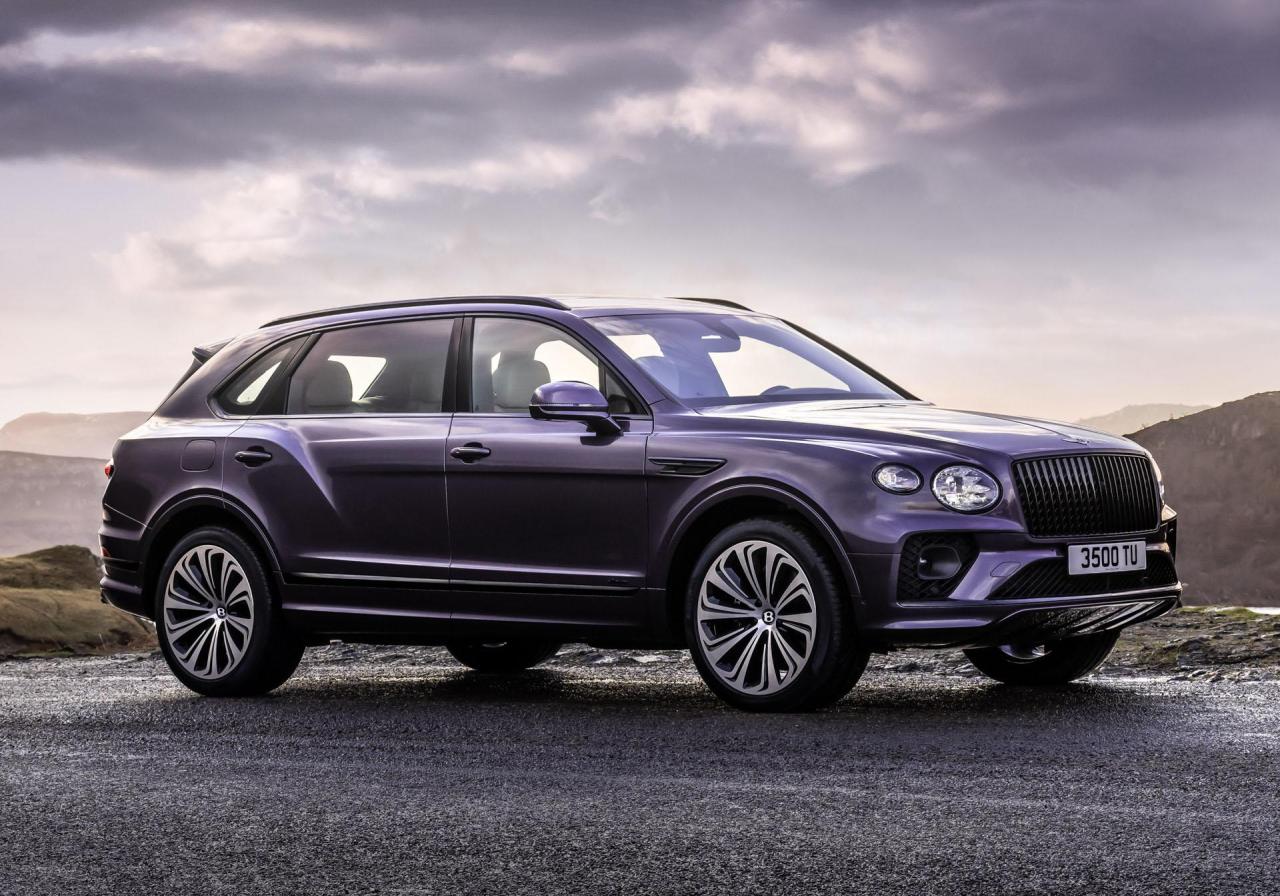 2023-Bentley-Bentayga-EWB-00020.jpg