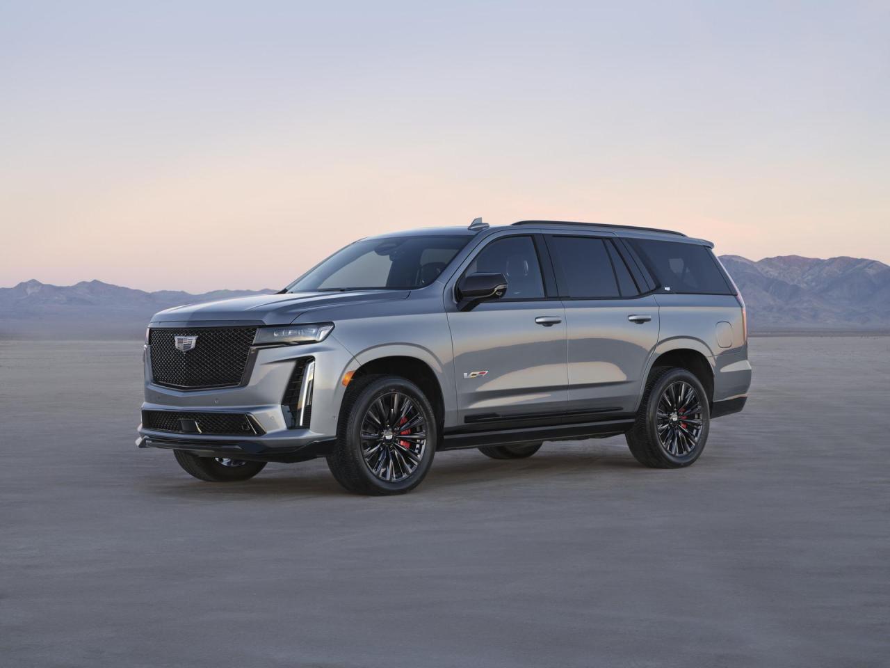2023-Cadillac-Escalade-V-12.jpg