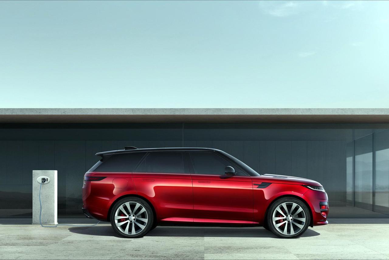 2023-Range-Rover-Sport-21.jpg