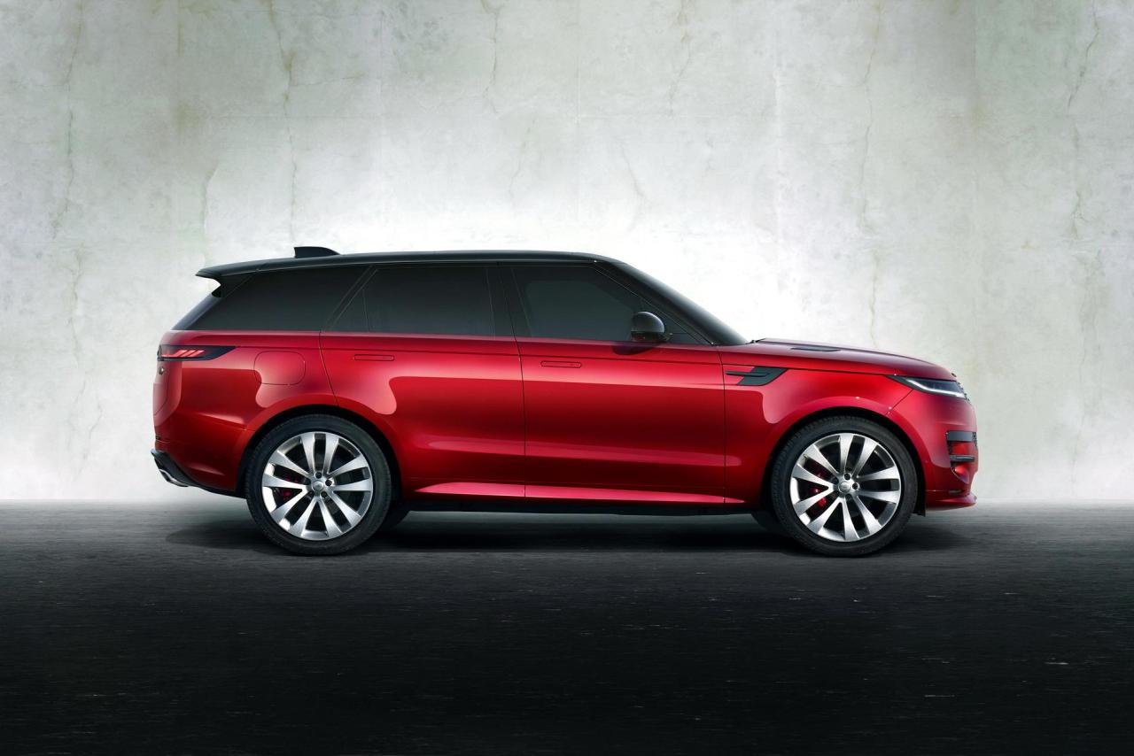 2023-Range-Rover-Sport-25.jpg