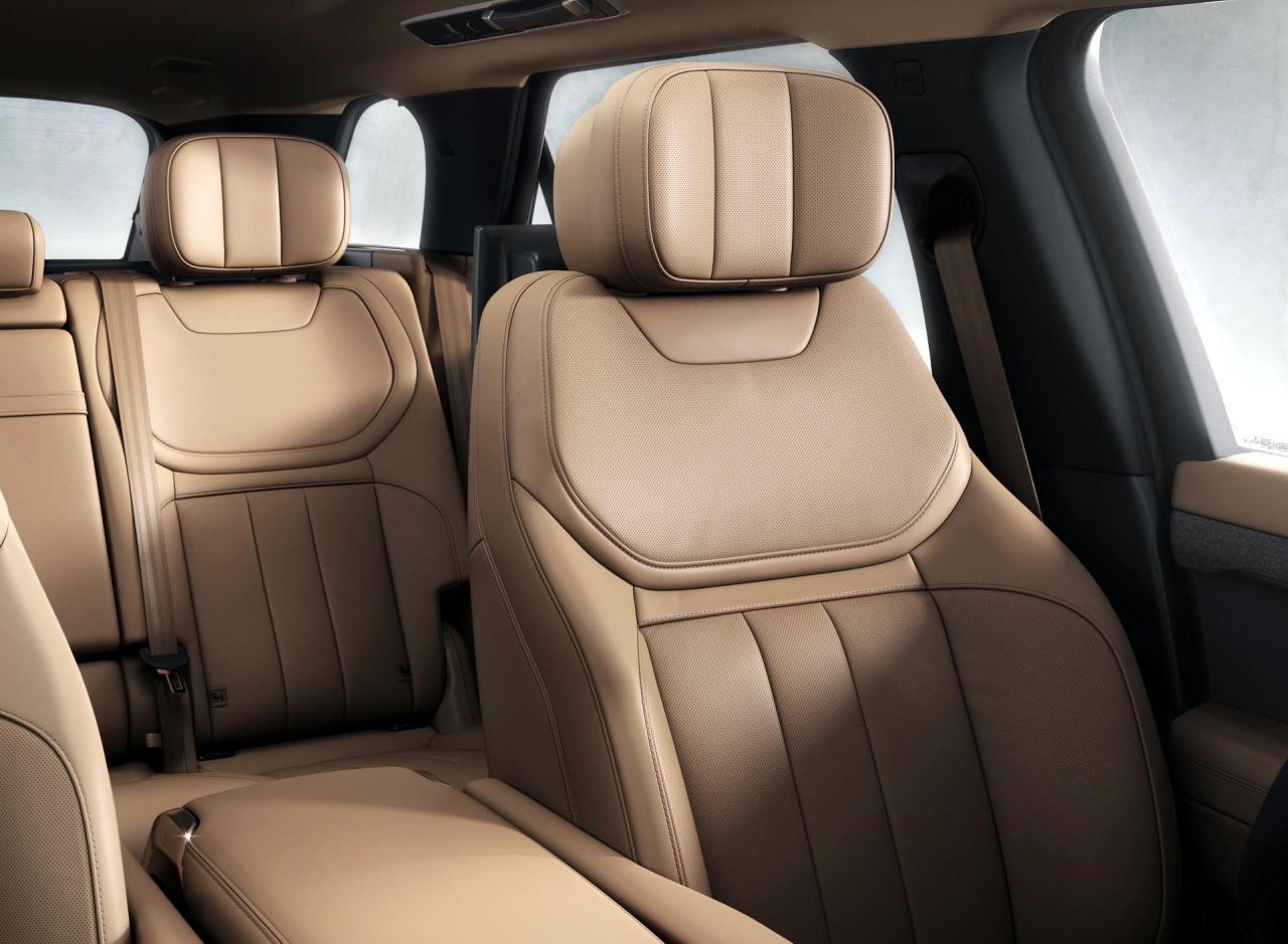 2023-Range-Rover-Sport-47.jpg