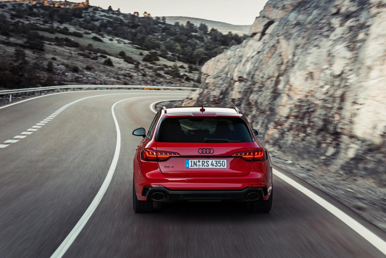 24f13af9-audi-rs4-avant-5.jpg