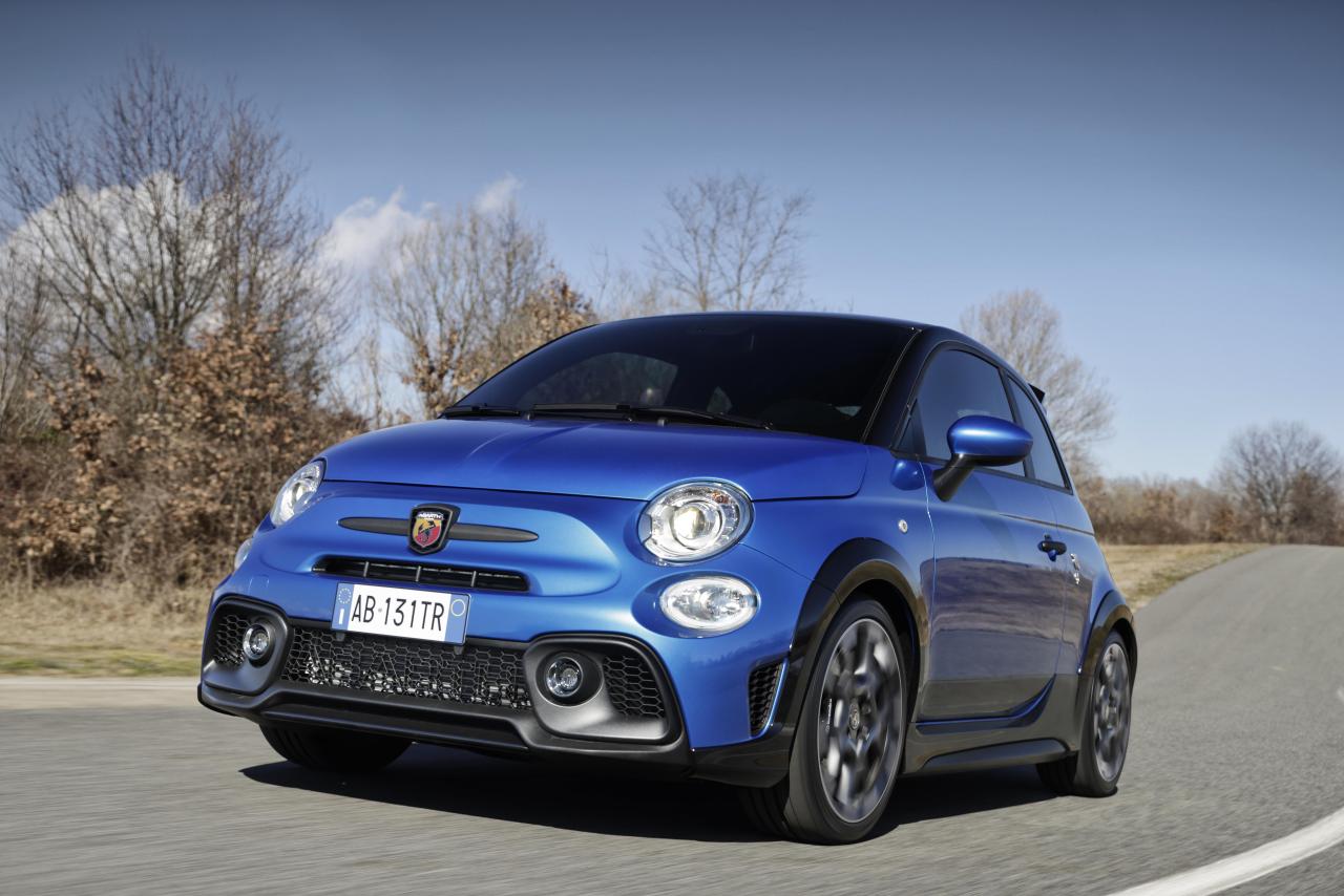 3605531_20_NewAbarth695Tributo131rally.thumb.JPG.5100878e55d62d6f9d3a917b457aa709.JPG
