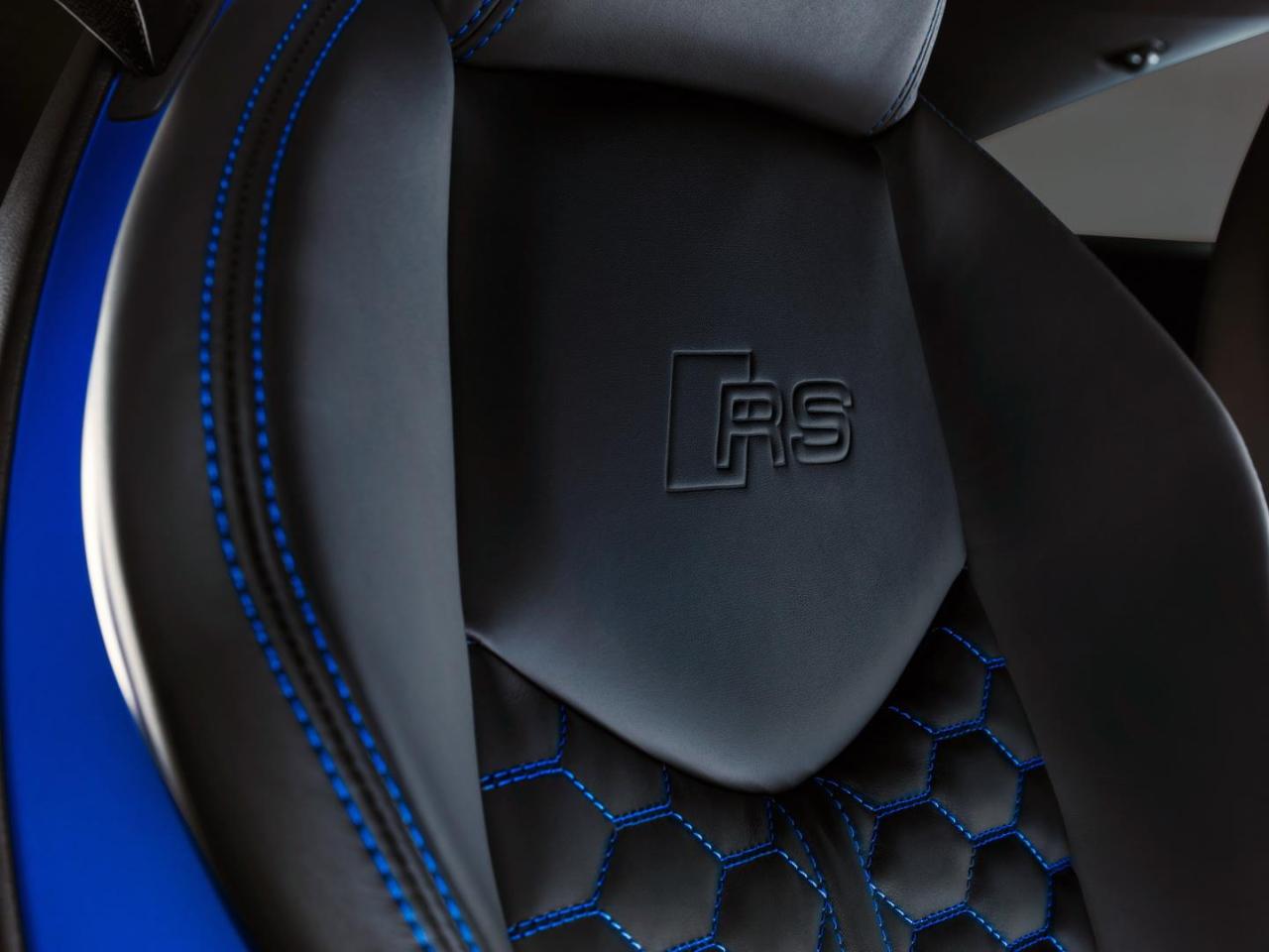 3ff07863-2020-audi-tt-rs-60.jpg