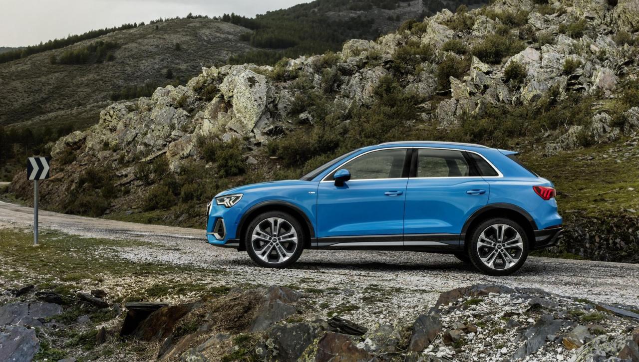 5e54a99c-2019-audi-q3-18.jpg