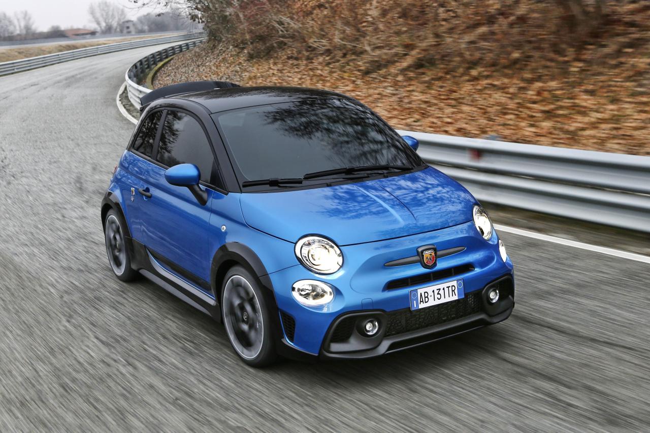63151674_15_NewAbarth695Tributo131rally.thumb.JPG.124dd0da96ea1d2d64f91a7c20e6f1e0.JPG