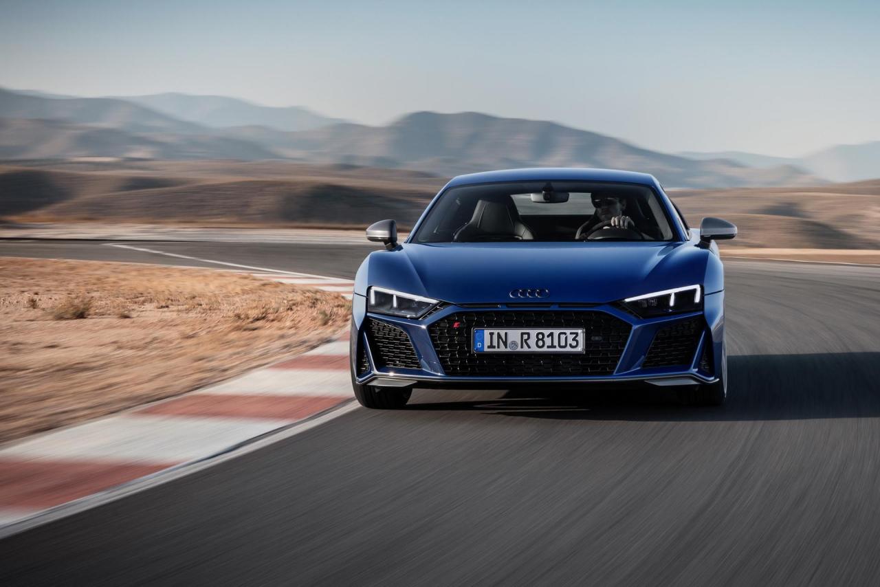 6a35c48f-2019-audi-r8-range-mega-gallery-56.thumb.jpg.1a63349be2dd11b711ce79a6f42d8a67.jpg