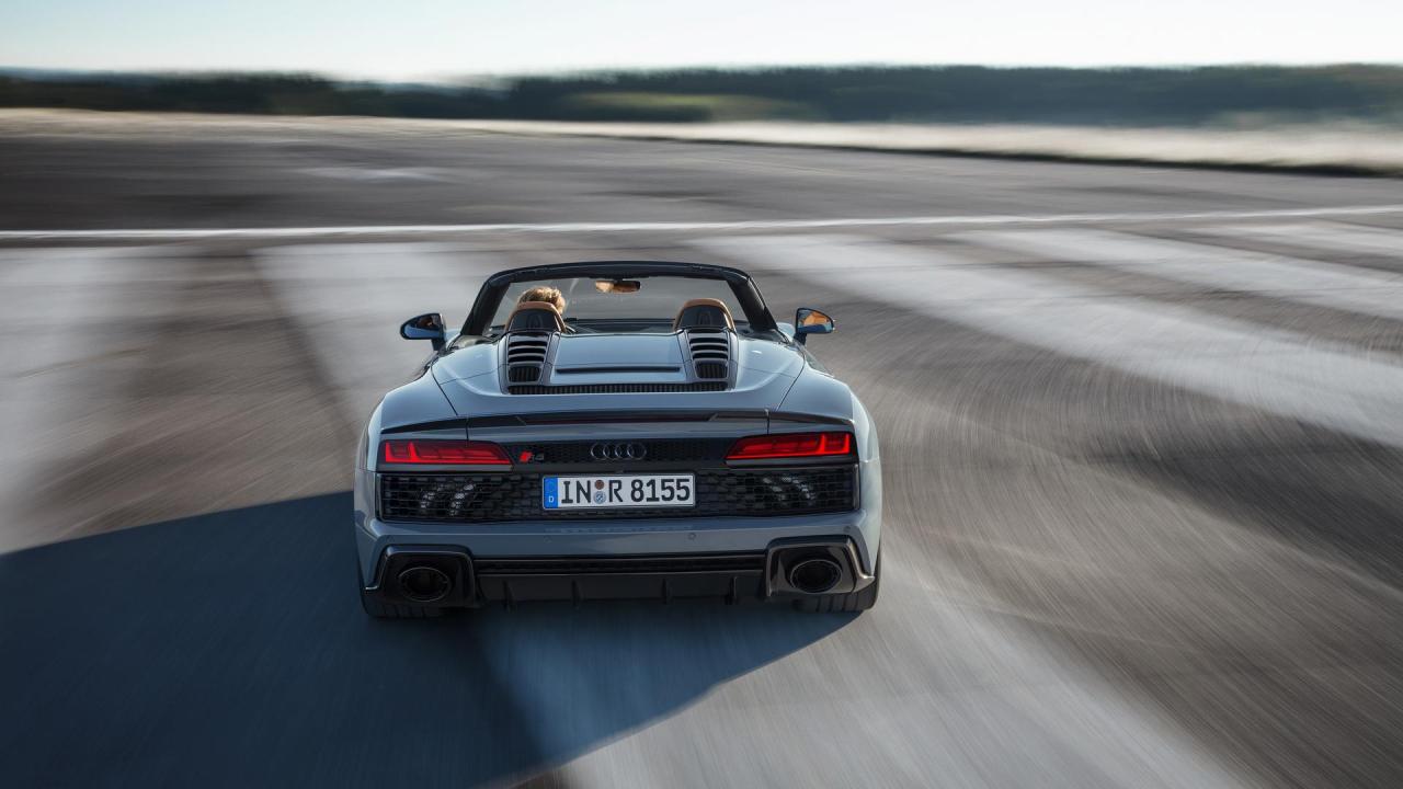 6db5ae1c-2019-audi-r8-range-mega-gallery-15.thumb.jpg.8181d81f841ff512b40c7cf5266ef850.jpg