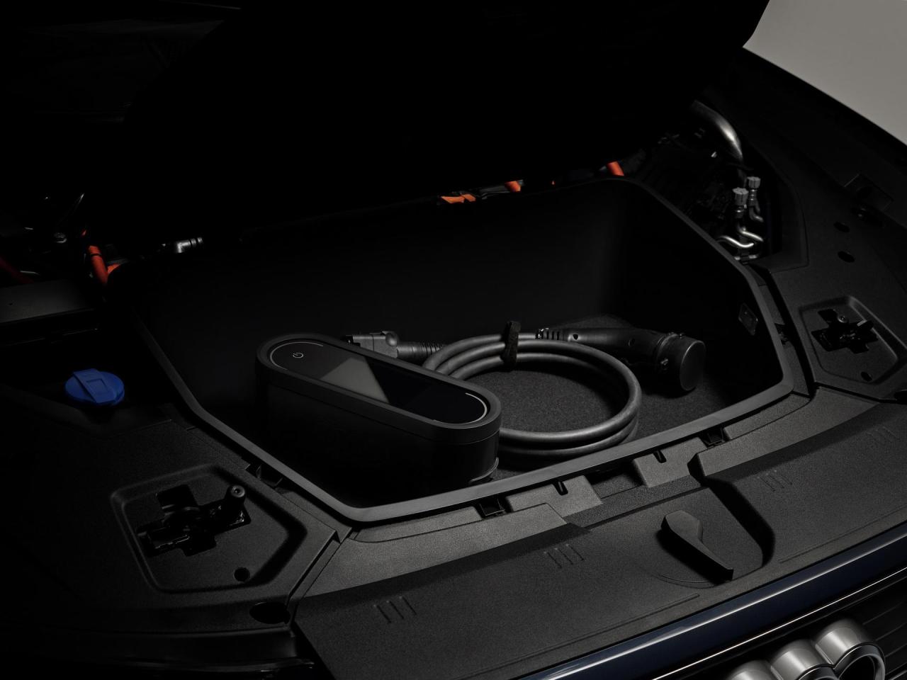 Audi-E-Tron-Sportback-83.thumb.jpg.1f0b14928269e526af372f12bd0275d8.jpg