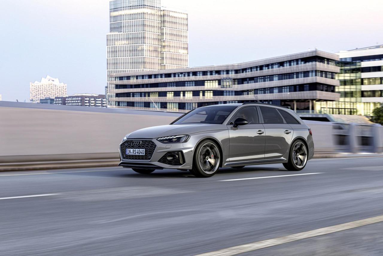 Audi-RS-4-Avant-With-Competition-Plus-Package-3.jpg