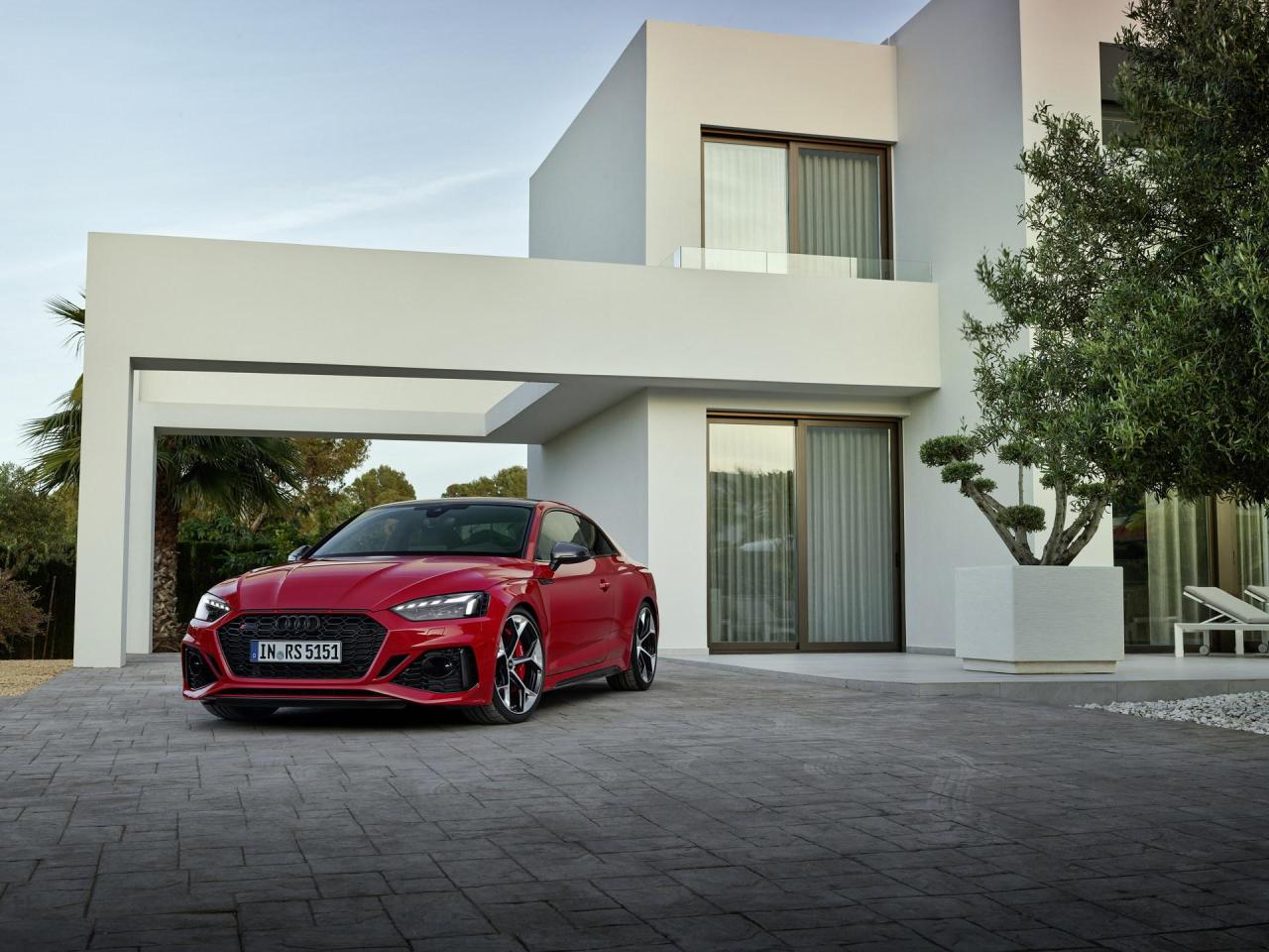 Audi-RS-5-Coupe-With-Competition-Plus-Package-29.jpg