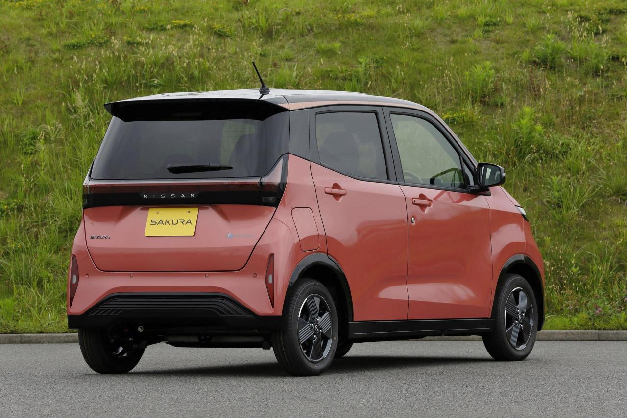 Nissan-Sakura-EV-2.thumb.jpg.62a5af13da29428c717f1e8ef548f168.jpg