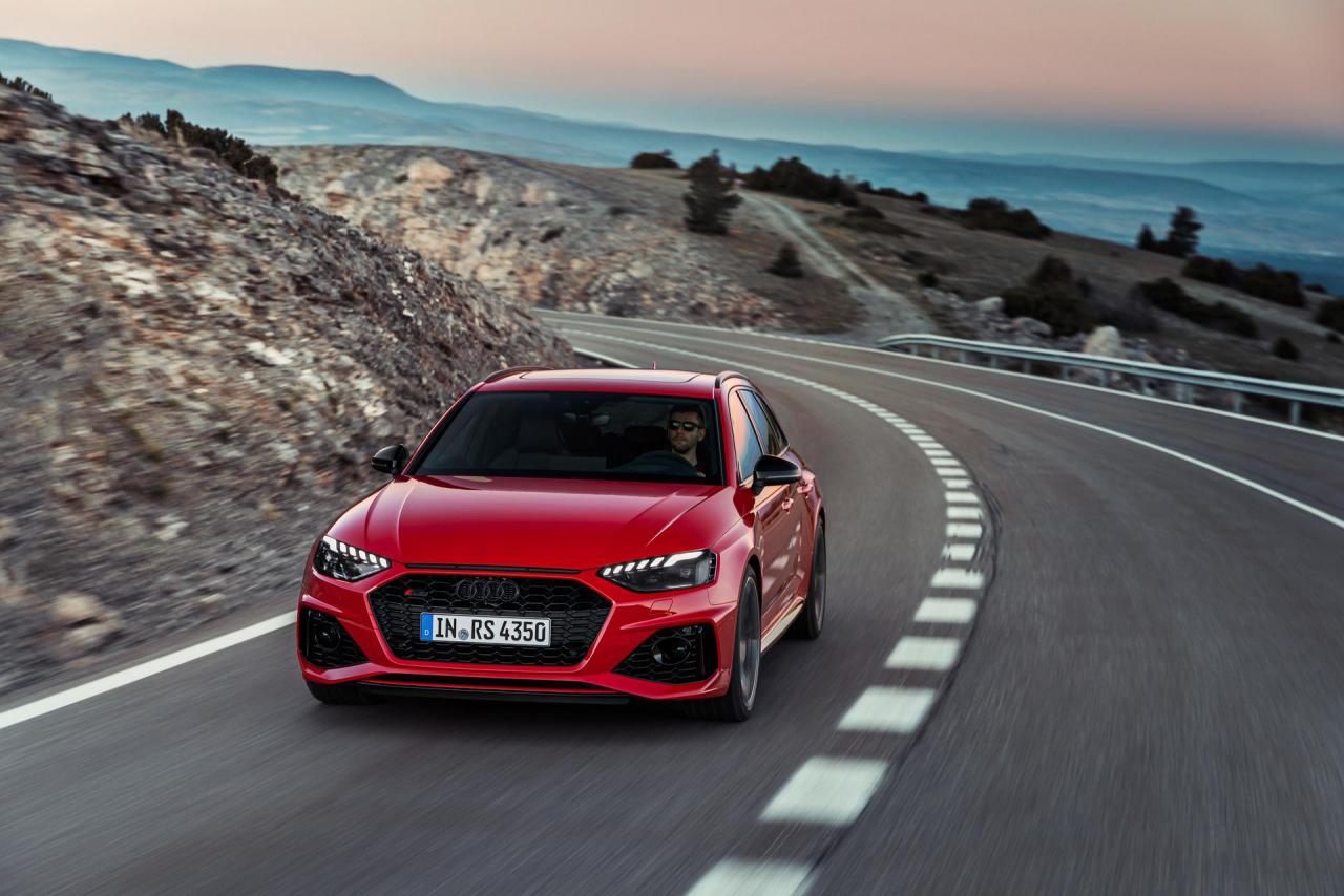 c1e9fa19-audi-rs4-avant-2.jpg