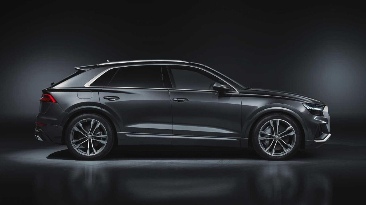 dcd9cb27-2020-audi-sq8-iaa-livepics-27.jpg