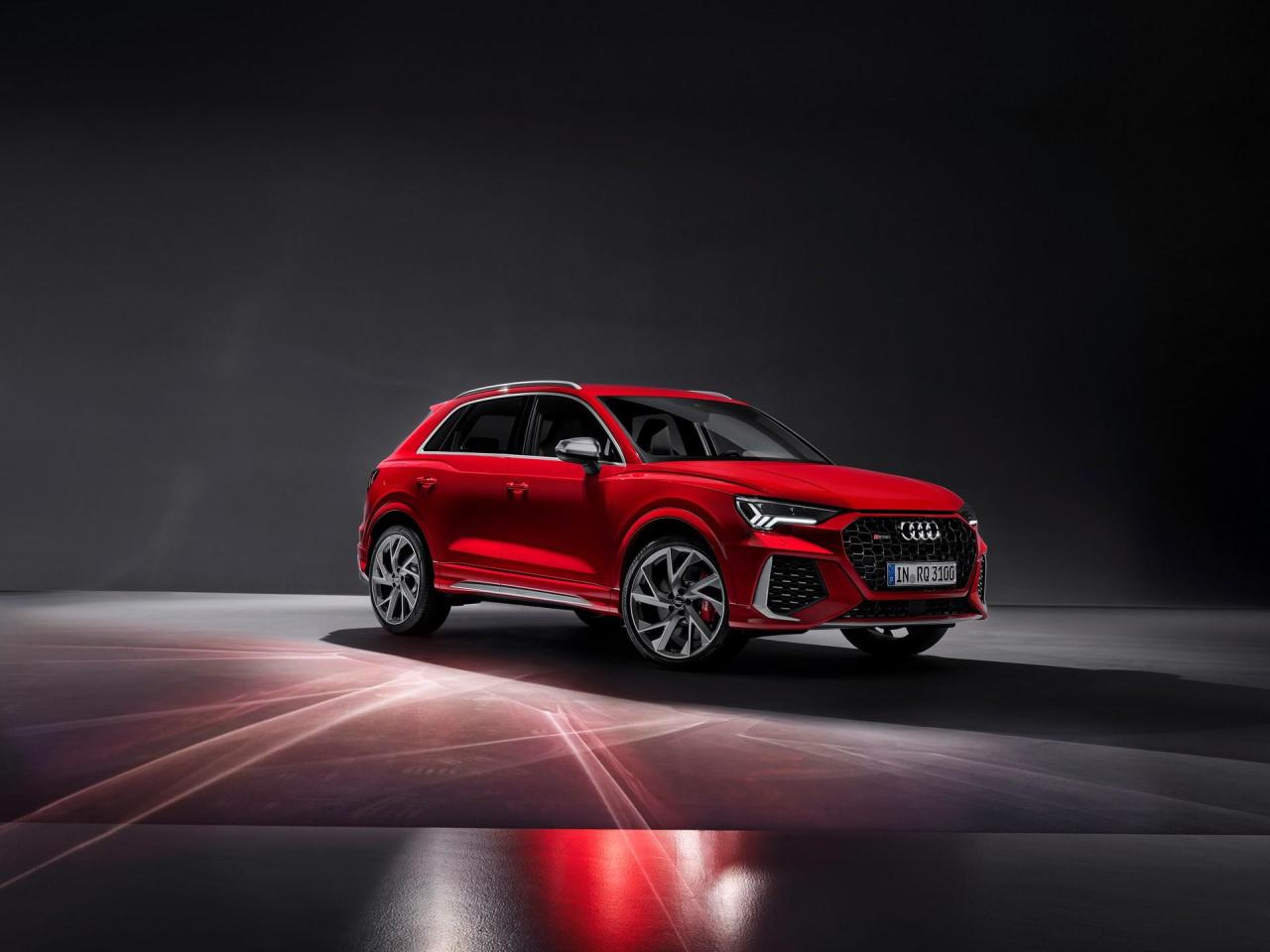 e91ba843-2020-audi-rs-q3-28.thumb.jpg.9e1a84242616b9a98459c5b8bcc85cfd.jpg