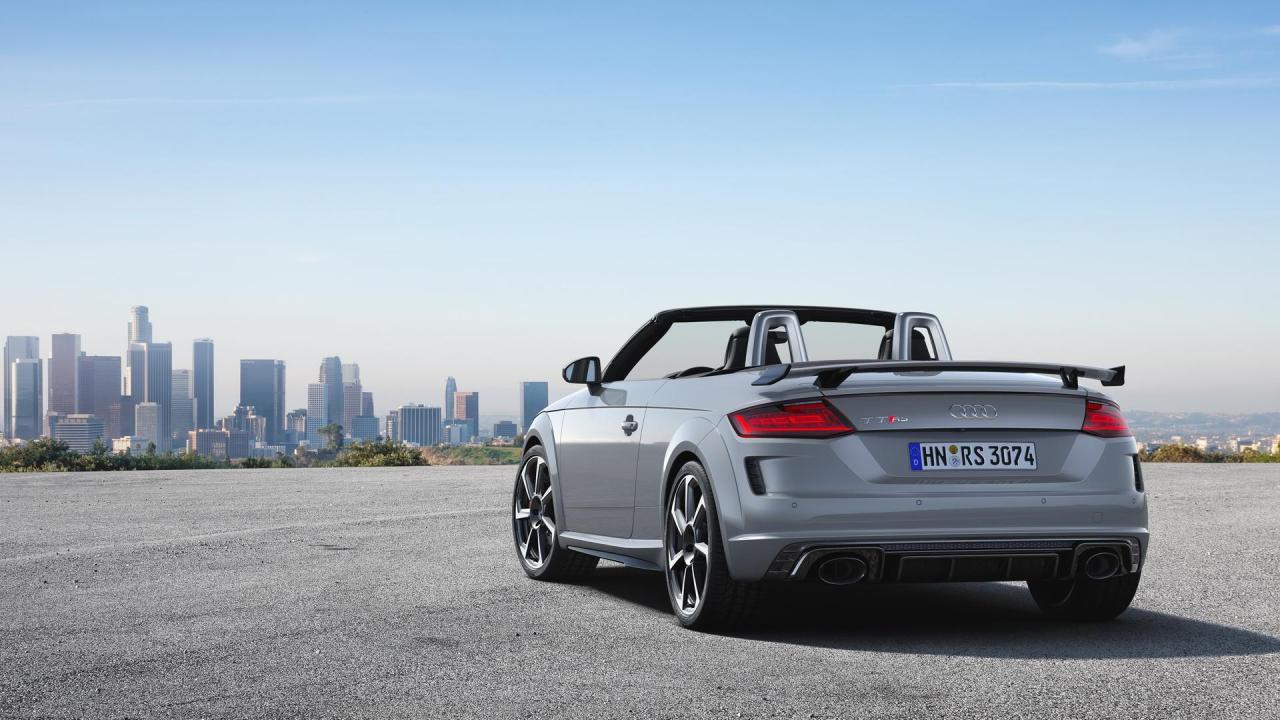 fe7d2a87-2020-audi-tt-rs-8.jpg