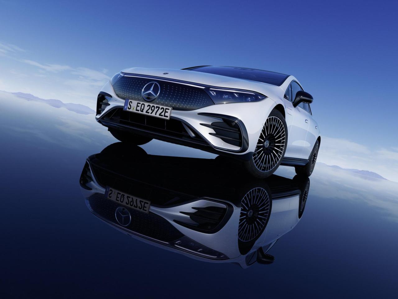 1208754850_2022-Mercedes-Benz-EQS-B2(1).thumb.jpg.f7e474e687dadc8b3f8c11036cbb6dd1.jpg