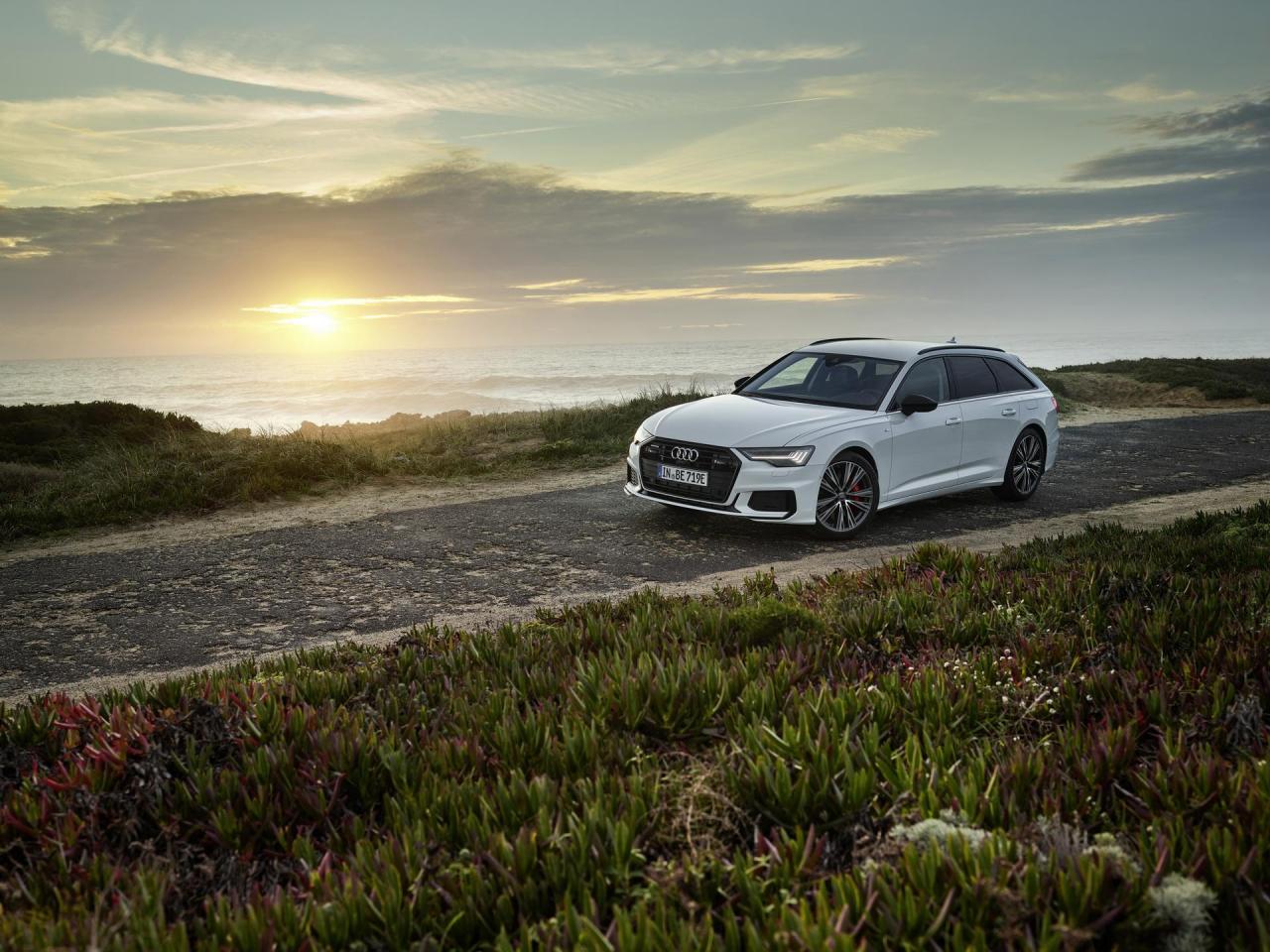 2020-audi-a6-avant-55-tfsi-e-quattro-phev-7.thumb.jpg.b2c7b1336a213d2564e004cfc4bc6bcc.jpg