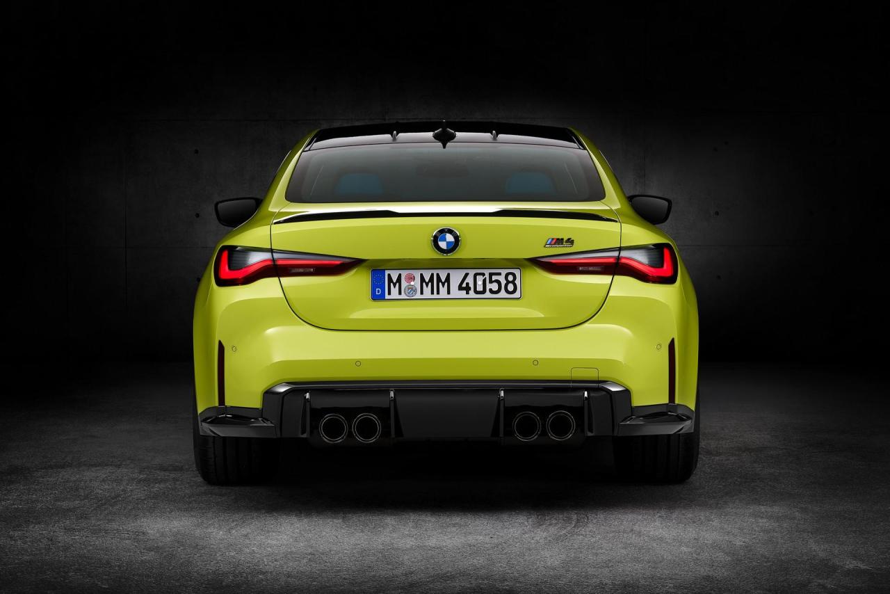 2021-BMW-M3-And-M4-157.thumb.jpg.5db32a6db0a342386380b189d0fad66a.jpg