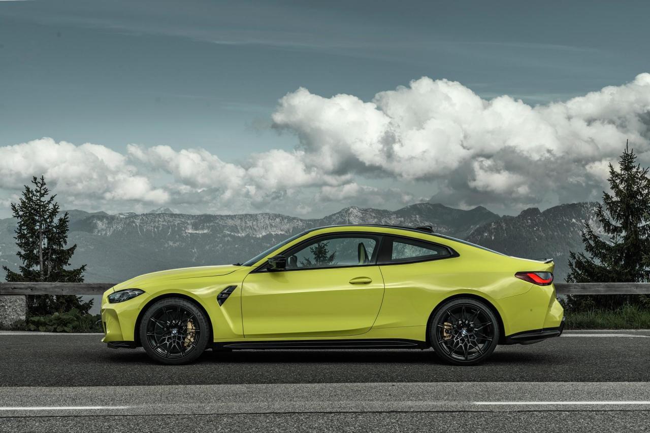 2021-BMW-M3-And-M4-29.thumb.jpg.564fd3c4e6e99865b8bef0bcb95b94d9.jpg