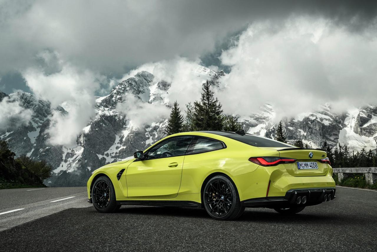 2021-BMW-M3-And-M4-32.thumb.jpg.1332d5b923b2e0aa6f1998a77c1ceea3.jpg