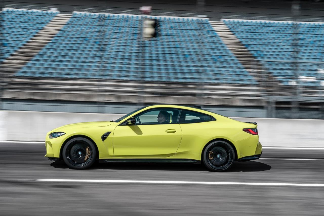 2021-BMW-M3-And-M4-47.thumb.jpg.4f6c44e91b39e0d61c81dea32bda778b.jpg