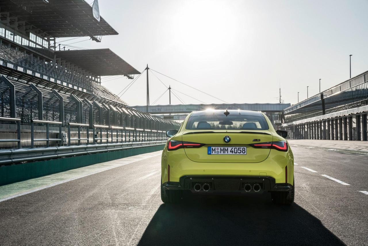 2021-BMW-M3-And-M4-58.thumb.jpg.826bc07bb9e9e652b9098efc65f9d36d.jpg