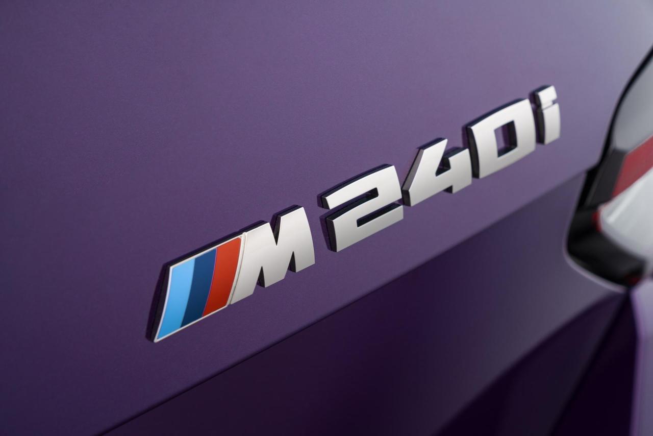 2022-BMW-2-Series-Coupe-M240i-230i-21.thumb.jpg.3ee284d6e7f383b23322a55268e2e7cb.jpg