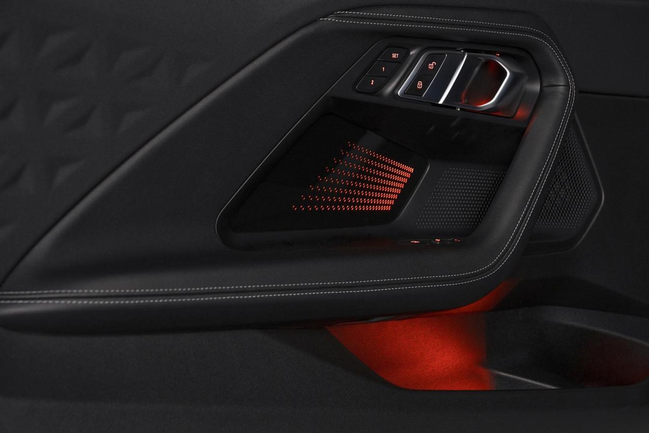 2022-BMW-2-Series-Coupe-M240i-230i-45.thumb.jpg.d9ff07632f12846538247abd6bc679fb.jpg