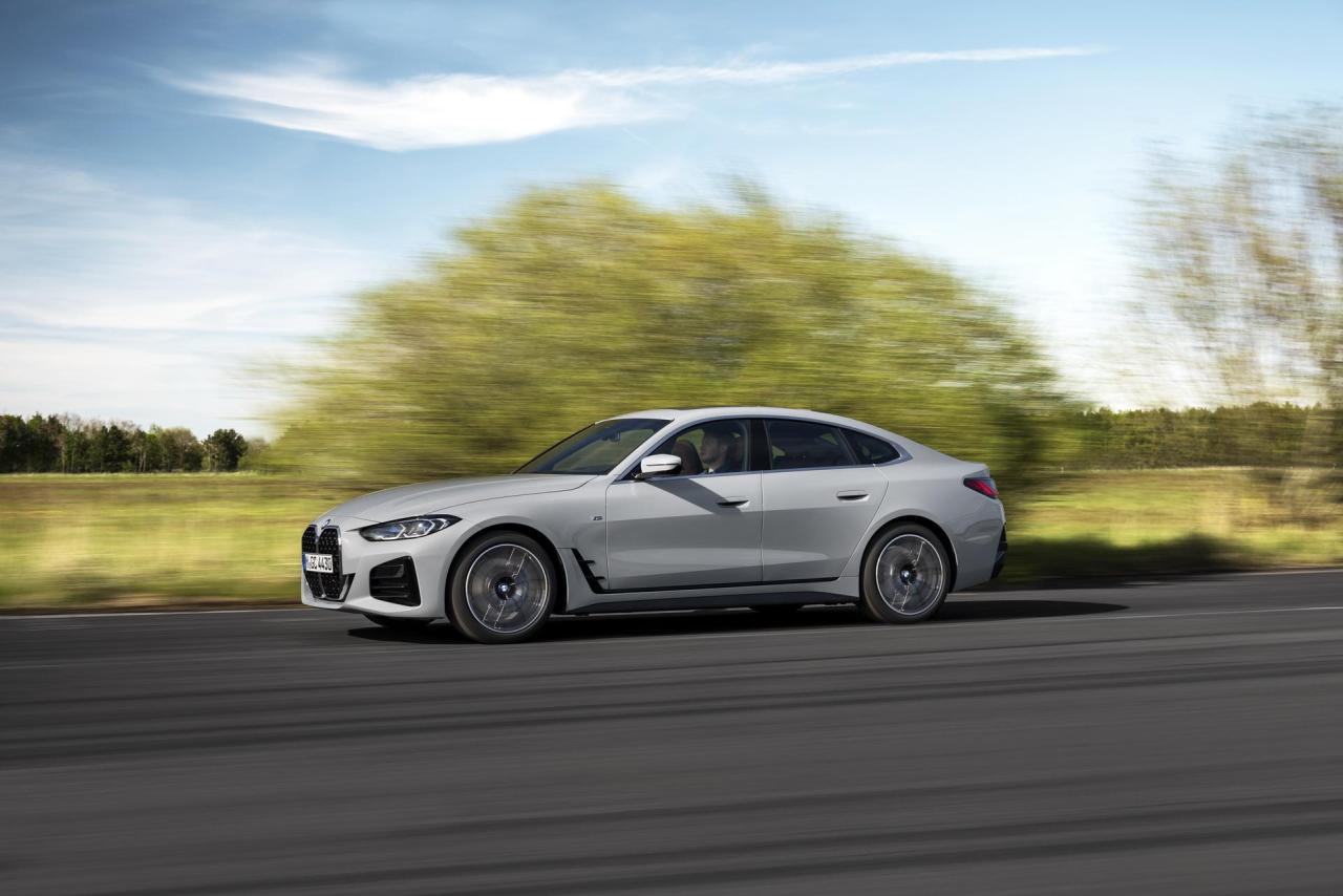 2022-BMW-4-Series-Gran-Coupe-110.thumb.jpg.ddb8b5af89cc989002547cf814fd11b8.jpg