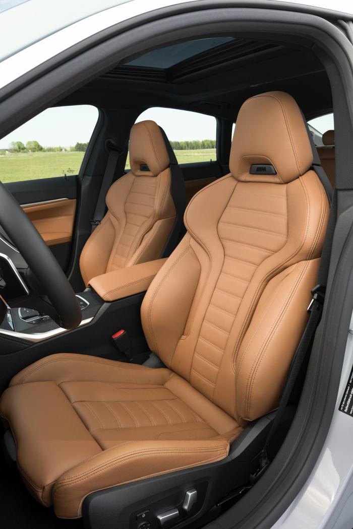 2022-BMW-4-Series-Gran-Coupe-131.thumb.jpg.44a7ef9a2cc5167a65dc6921b4519e87.jpg