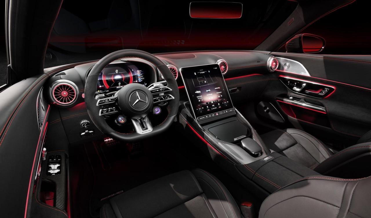 2022-Mercedes-AMG-SL-104.thumb.jpg.f962d67fef2239c14e67daa834b6b20a.jpg