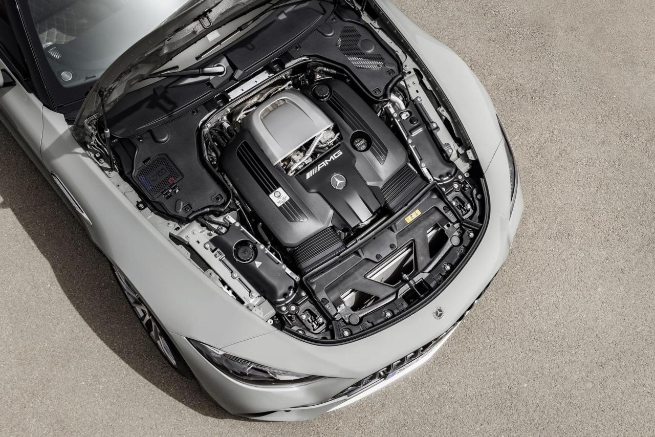 2022-Mercedes-AMG-SL-37.thumb.jpg.dbd92d1cf136579d047532f505e910d7.jpg