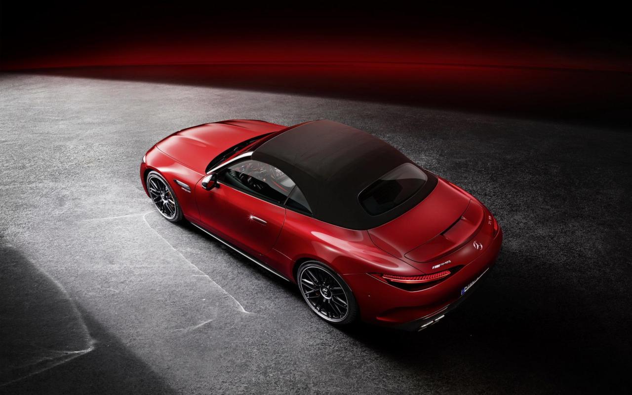 2022-Mercedes-AMG-SL-99.thumb.jpg.7a7b1f527a9eb7125068815b36bde950.jpg