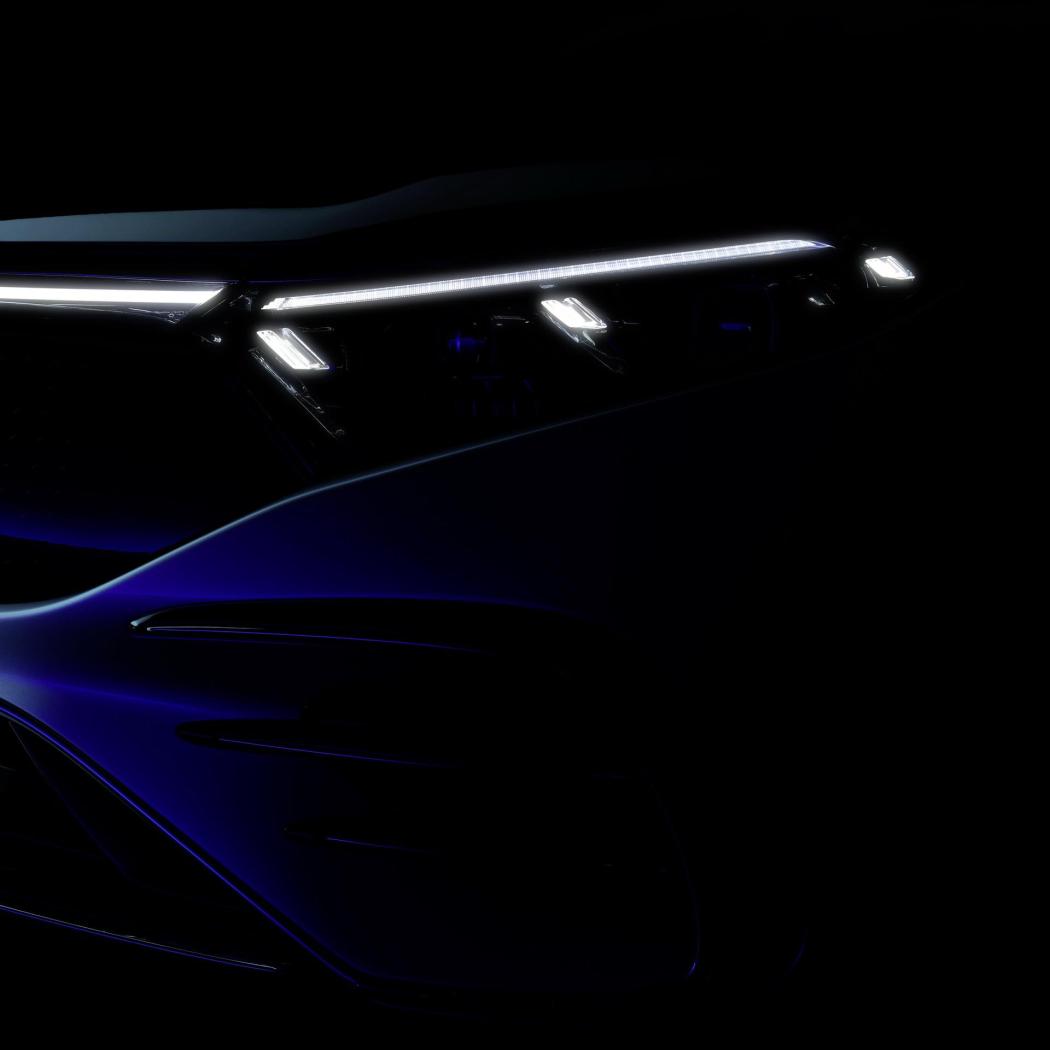 2022-Mercedes-Benz-EQS-75.thumb.jpg.df77b0f44e4099c37c94782434677bc9.jpg