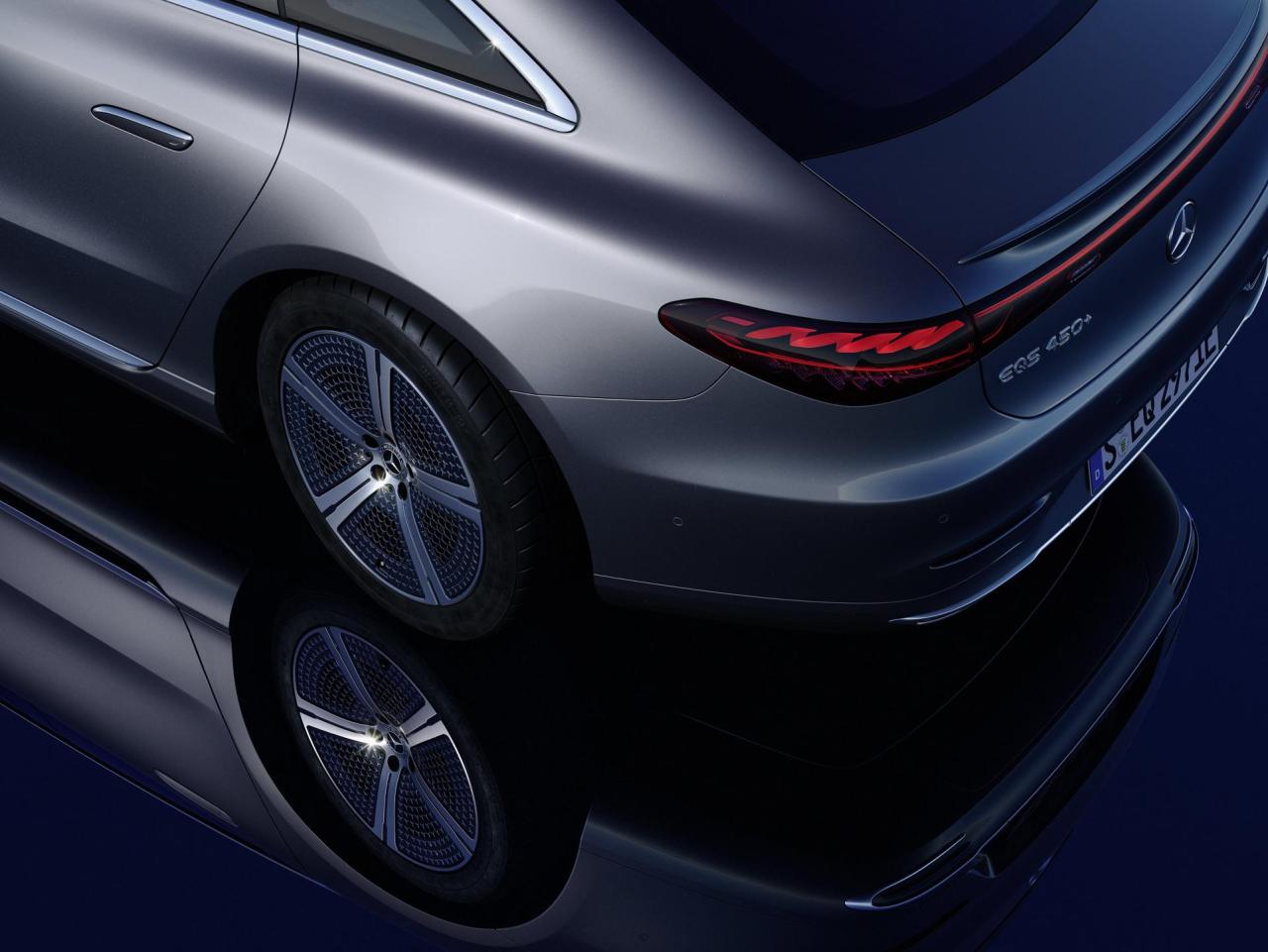 2022-Mercedes-Benz-EQS-B10.thumb.jpg.76cdcfac10dc9ddbd4a5b2190ef4c87b.jpg