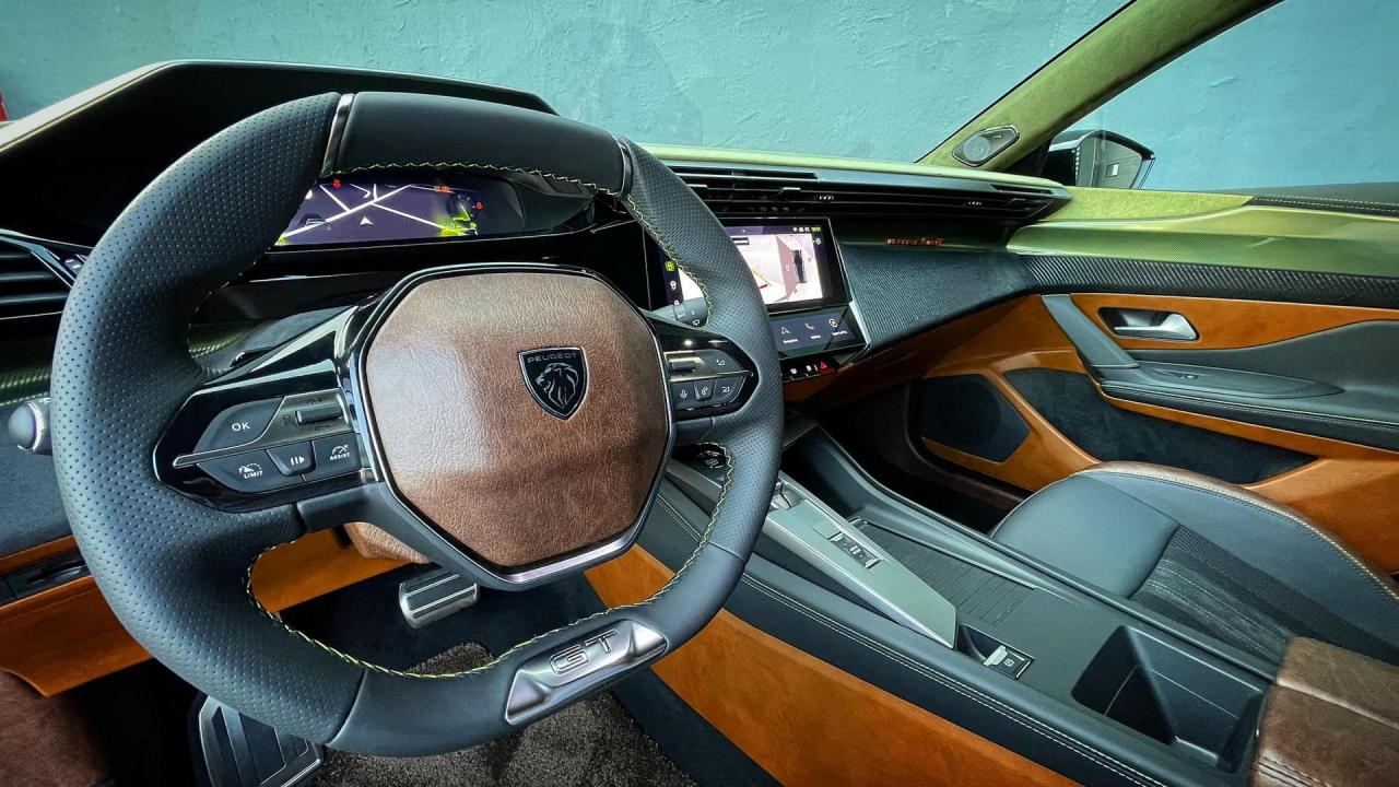 2022-Peugeot-308-GT-Castagna-Milano-Verde-6.thumb.jpg.8e4f7c12ba979deca1dabd50b6700cc2.jpg