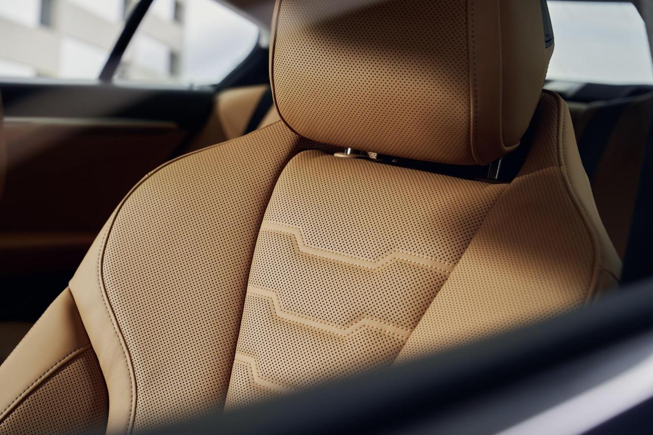 2023-BMW-8-Series-Facelift-33.thumb.jpg.91fac66f5ecb3e2e10153e4b2cfbf5db.jpg