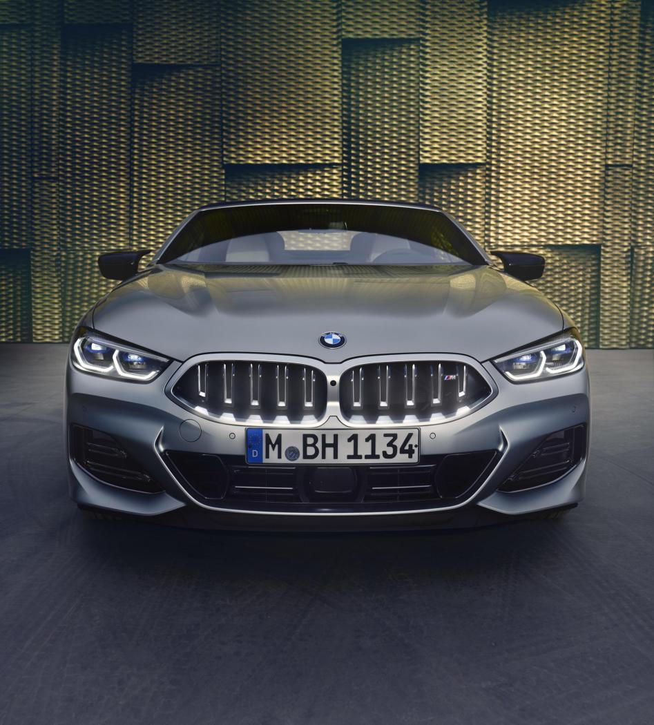 2023-BMW-8-Series-Facelift-37.thumb.jpg.37671d537277f884c971f4afdcdba7d8.jpg