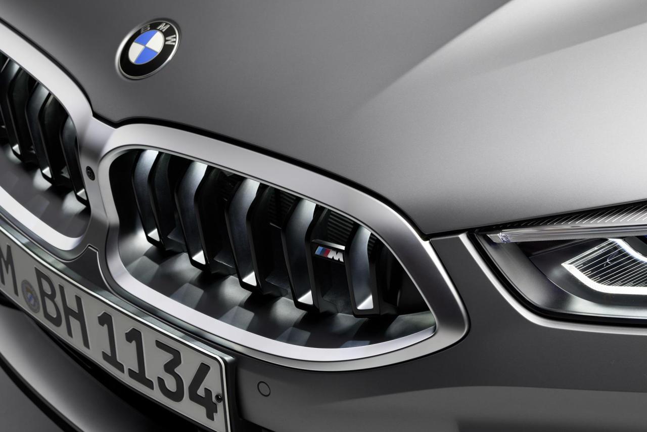 2023-BMW-8-Series-Facelift-65.thumb.jpg.afb5b5395815b56ec09a436212154e43.jpg