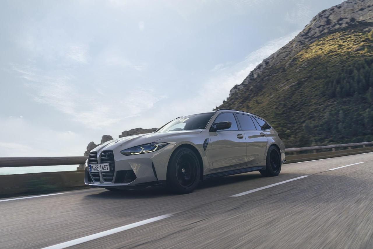 2023-BMW-M3-Touring-47_1.thumb.jpg.c01896e1f48a5b350676a9932c946b11.jpg