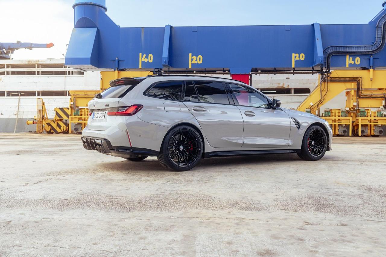 2023-BMW-M3-Touring-60.thumb.jpg.82384a3cd22ca55a6dcd75758b0f96f3.jpg