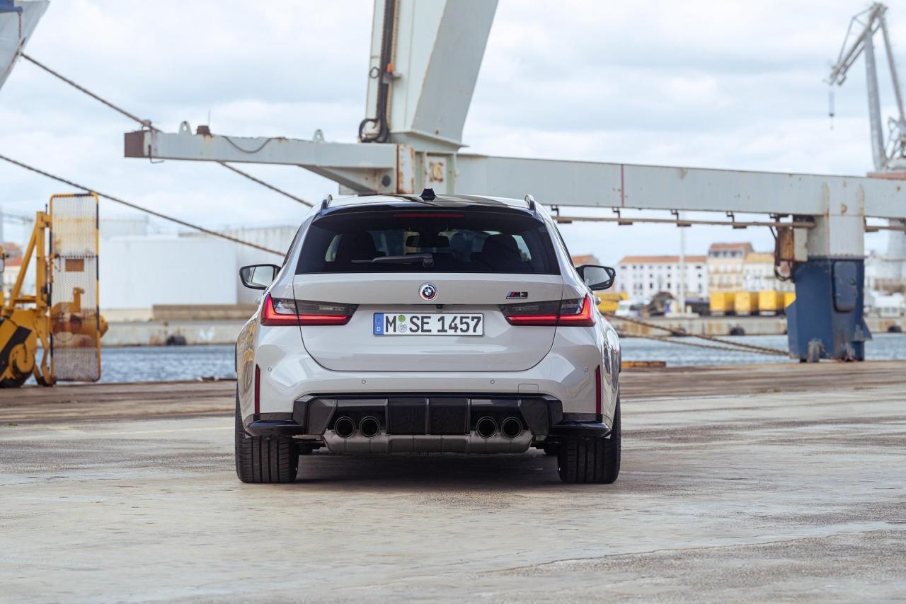 2023-BMW-M3-Touring-61.thumb.jpg.8992eb6054bdc2ef5816d2258a92c7f0.jpg