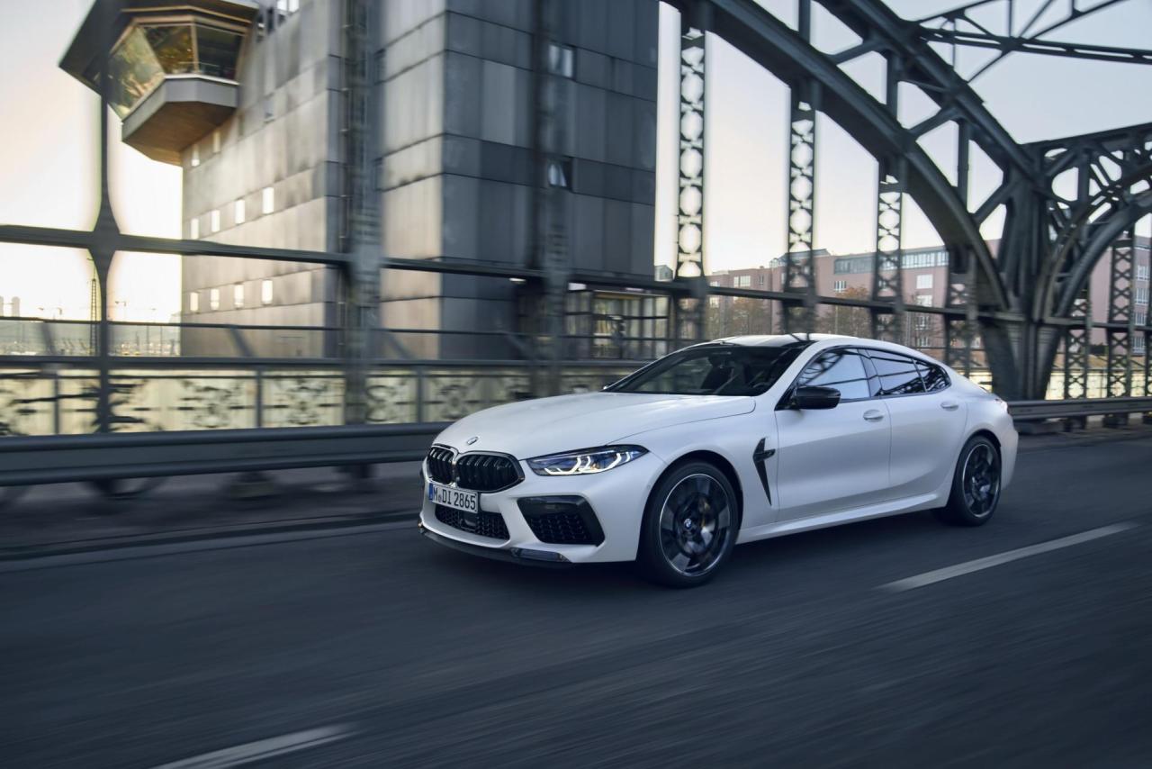 2023-BMW-M8-54.thumb.jpg.bf4d608cf6b91eb856b494f4935c0c7f.jpg